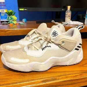 D.O.N Issue 3 Cloud White.